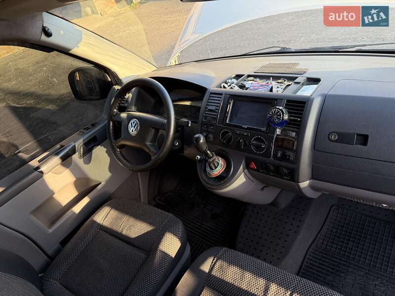 Минивэн Volkswagen Transporter 2006 в Зенькове