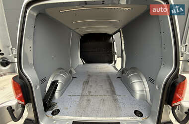 Грузовой фургон Volkswagen Transporter 2021 в 