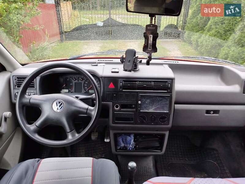 Минивэн Volkswagen Transporter 2001 в Бродах