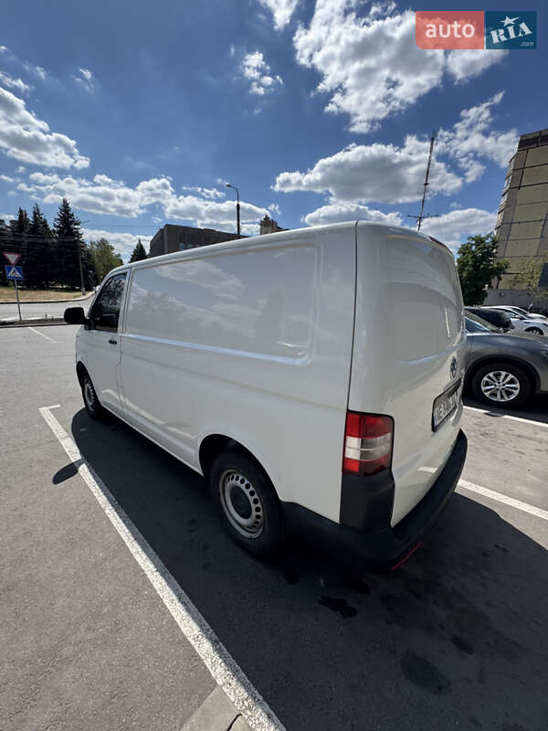 Грузовой фургон Volkswagen Transporter 2014 в Кривом Роге