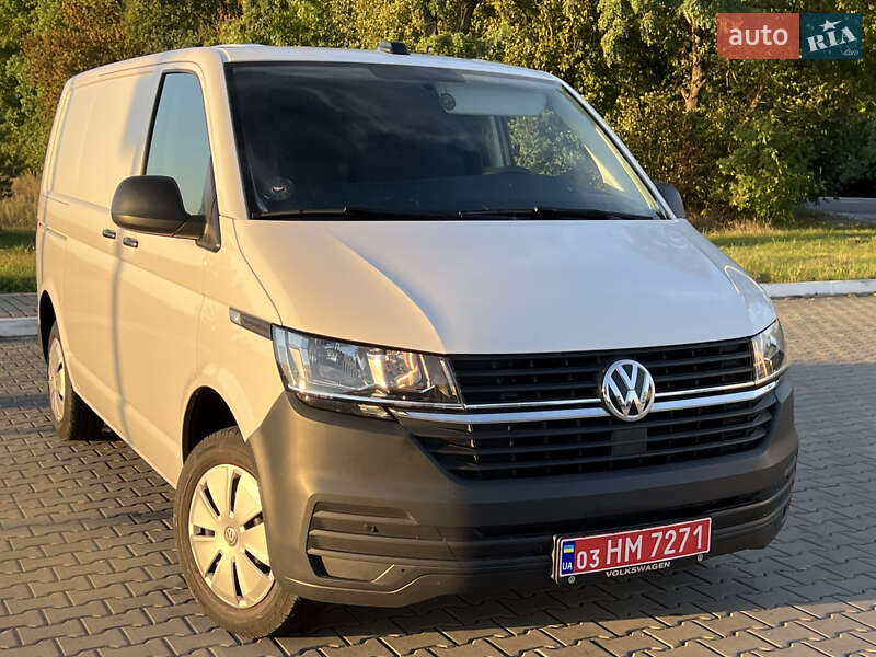 Грузовой фургон Volkswagen Transporter 2022 в Луцке