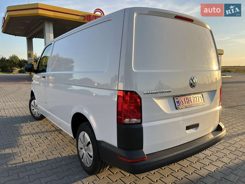 Грузовой фургон Volkswagen Transporter 2022 в Луцке