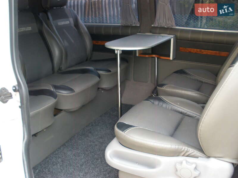 Минивэн Volkswagen Transporter 2006 в Березнеговатом