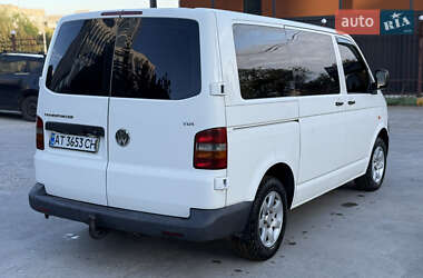 Минивэн Volkswagen Transporter 2004 в 