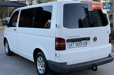 Минивэн Volkswagen Transporter 2004 в 