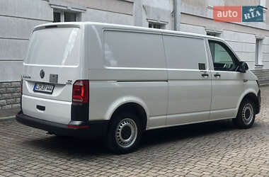 Грузовой фургон Volkswagen Transporter 2016 в 