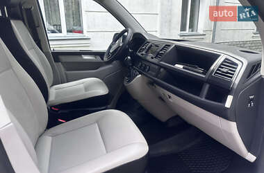 Грузовой фургон Volkswagen Transporter 2016 в 