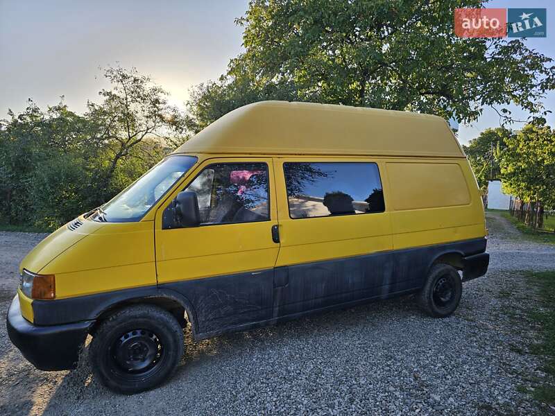 Минивэн Volkswagen Transporter 1997 в Кутах