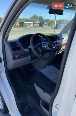 Минивэн Volkswagen Transporter 2006 в 
