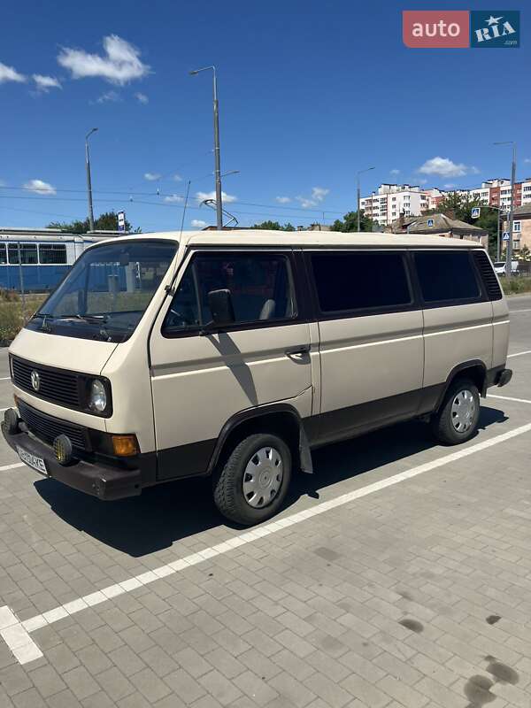 Volkswagen Transporter 1986 Volkswagen Transporter 1986