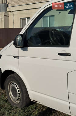 Грузовой фургон Volkswagen Transporter 2015 в 