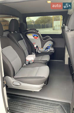 Минивэн Volkswagen Transporter 2018 в 