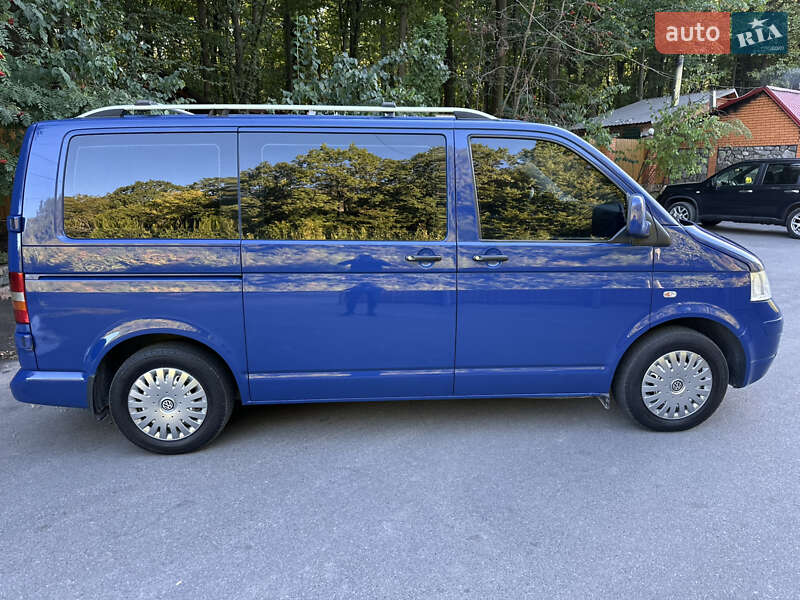 Минивэн Volkswagen Transporter 2005 в Виннице