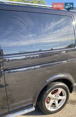 Минивэн Volkswagen Transporter 2009 в 