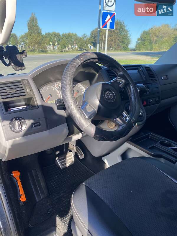 Минивэн Volkswagen Transporter 2009 в Житомире