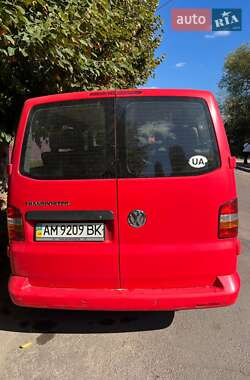 Минивэн Volkswagen Transporter 2004 в 