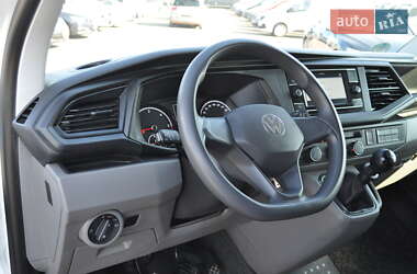 Грузовой фургон Volkswagen Transporter 2021 в 