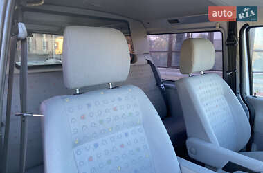 Минивэн Volkswagen Transporter 2002 в 