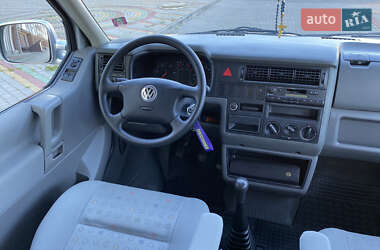 Минивэн Volkswagen Transporter 2002 в 