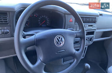 Минивэн Volkswagen Transporter 2002 в 