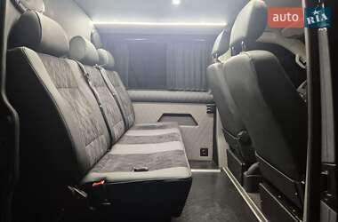 Минивэн Volkswagen Transporter 2020 в 