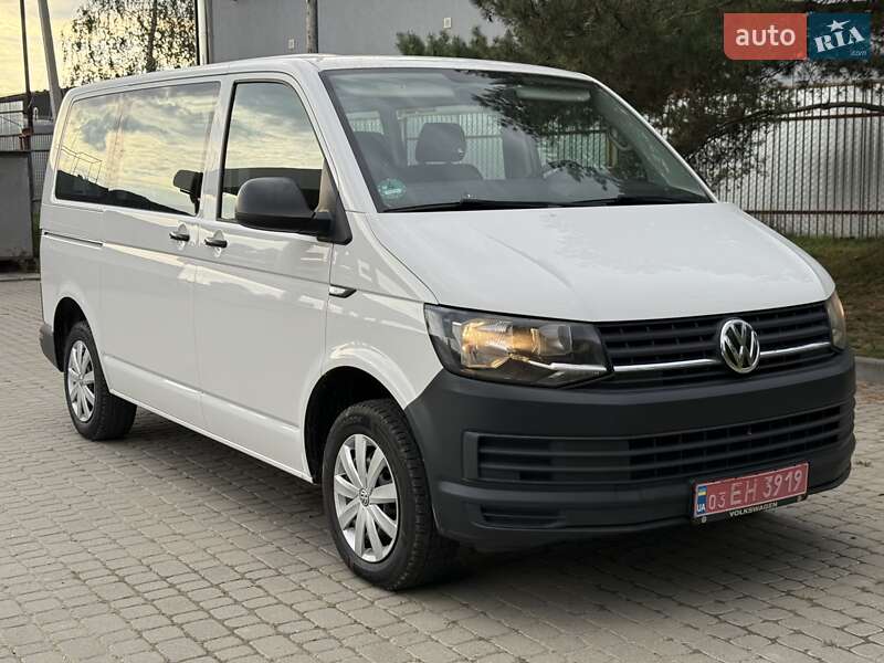 Минивэн Volkswagen Transporter 2016 в Стрые