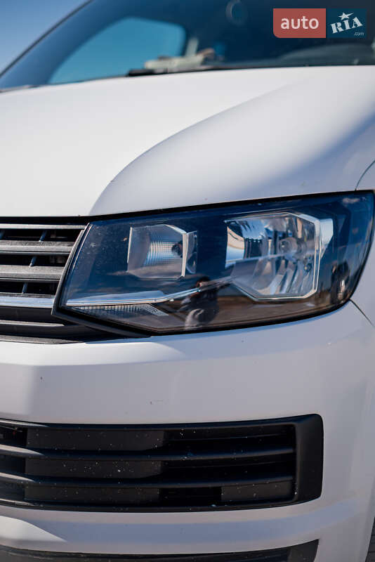 Минивэн Volkswagen Transporter 2016 в Николаеве
