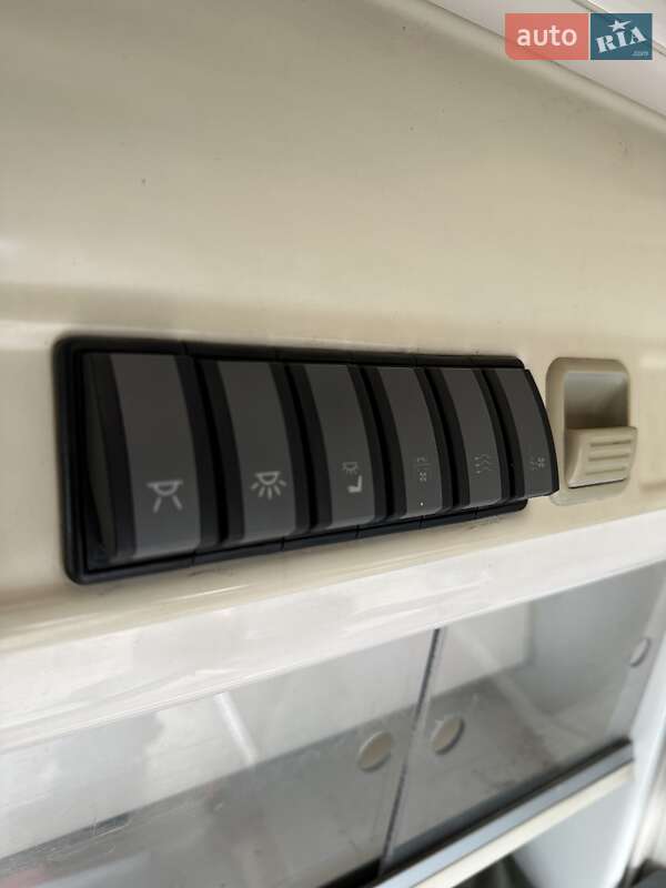 Минивэн Volkswagen Transporter 2006 в Белогородке
