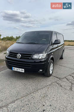 Вантажний фургон Volkswagen Transporter 2013 в Врадіївці