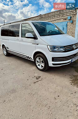Минивэн Volkswagen Transporter 2018 в 