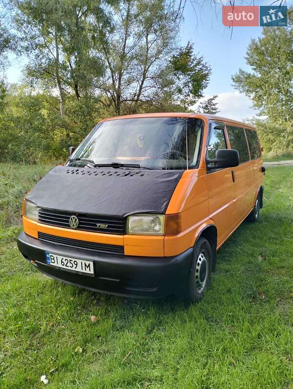 Минивэн Volkswagen Transporter 2002 в 