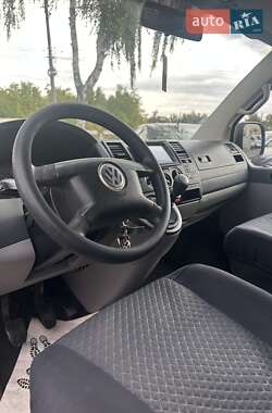Минивэн Volkswagen Transporter 2004 в 