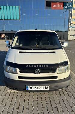 Вантажопасажирський фургон Volkswagen Transporter 2002 в Львові