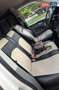 Минивэн Volkswagen Transporter 2006 в 