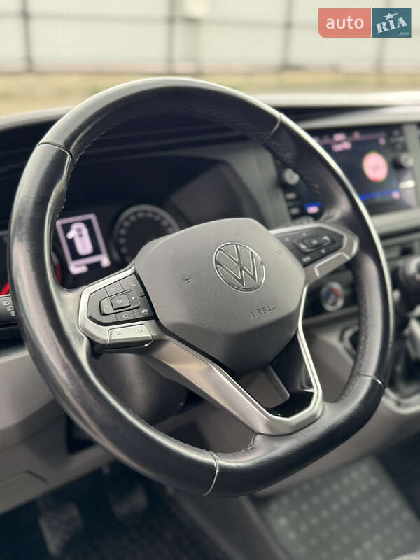 Грузовой фургон Volkswagen Transporter 2021 в Луцке