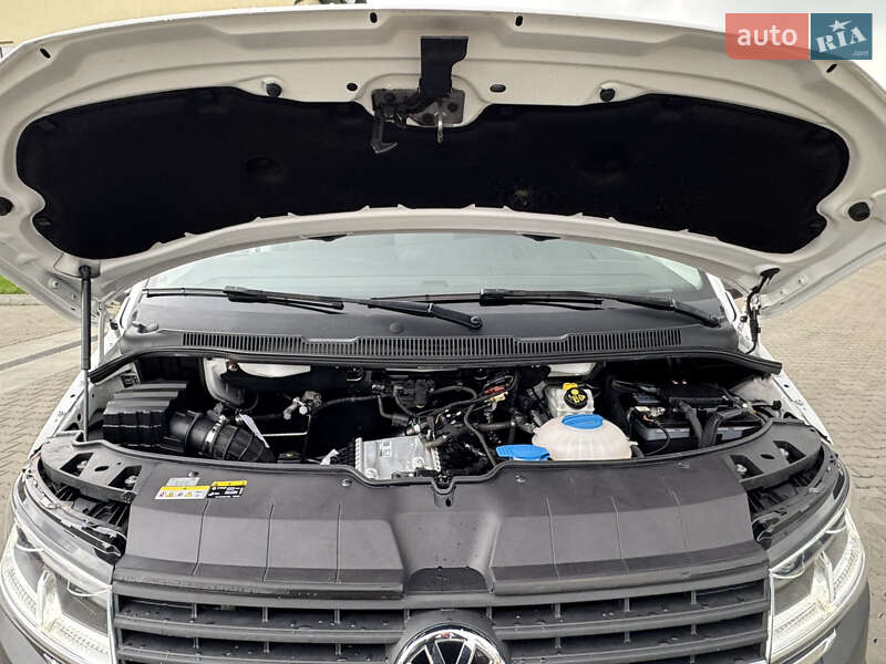 Грузовой фургон Volkswagen Transporter 2021 в Луцке