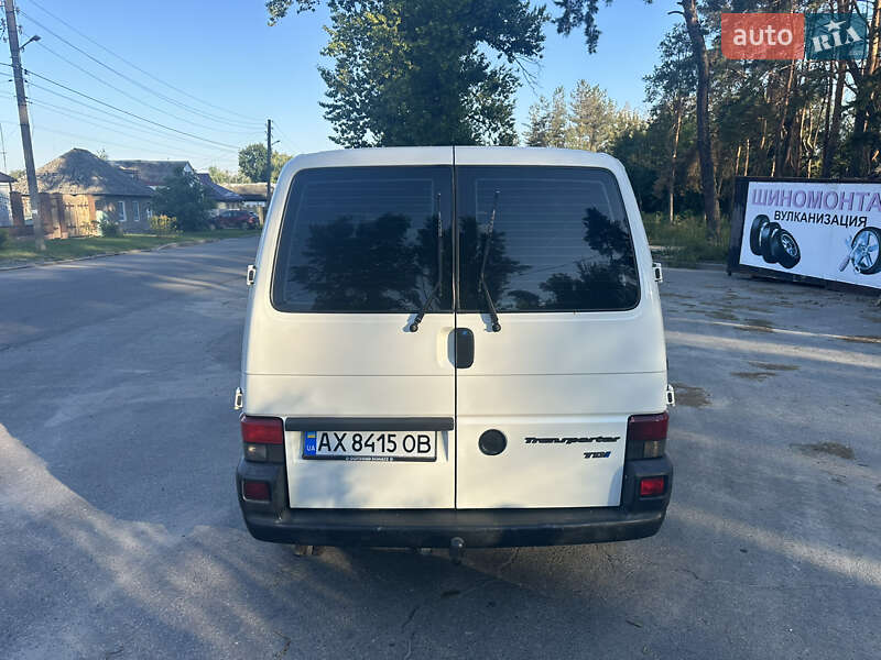 Минивэн Volkswagen Transporter 2002 в Харькове