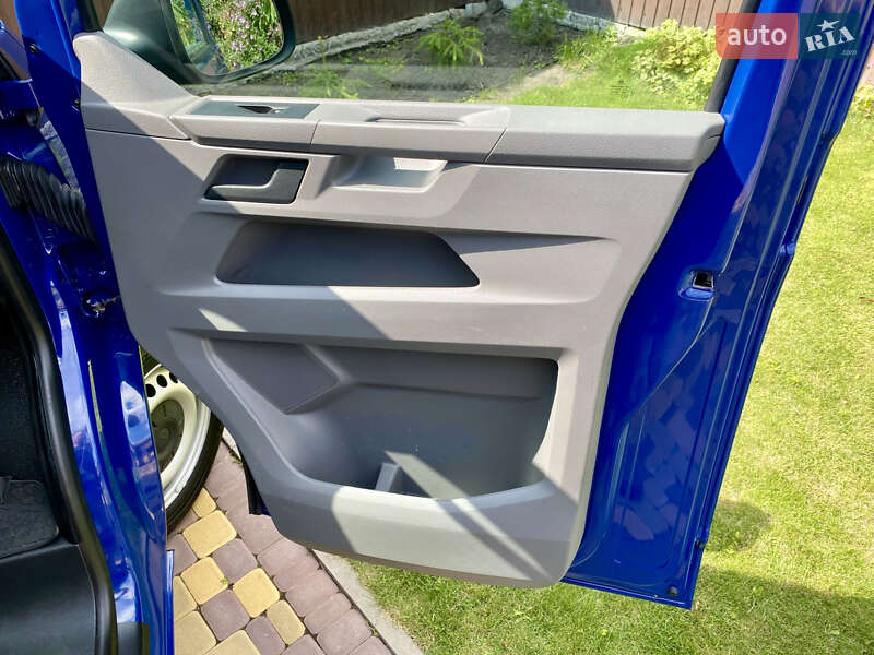 Грузовой фургон Volkswagen Transporter 2021 в Киеве