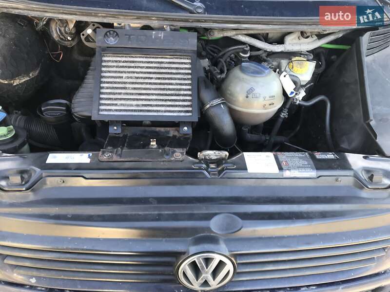 Минивэн Volkswagen Transporter 2002 в Киеве