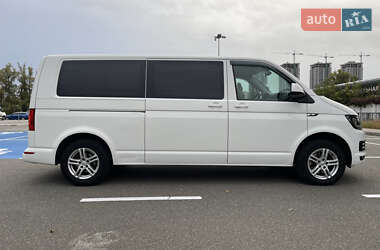 Минивэн Volkswagen Transporter 2016 в 