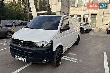 Грузовой фургон Volkswagen Transporter 2013 в 
