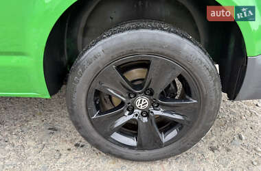 Минивэн Volkswagen Transporter 2009 в 