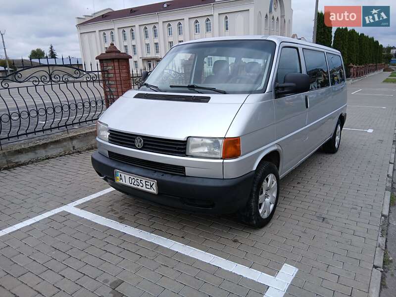 Минивэн Volkswagen Transporter 2003 в Ровно