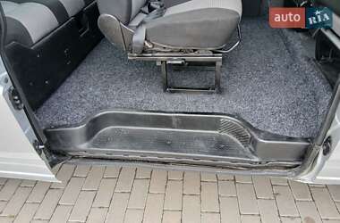 Минивэн Volkswagen Transporter 2003 в 