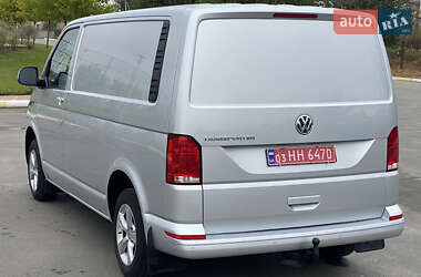Грузовой фургон Volkswagen Transporter 2021 в 