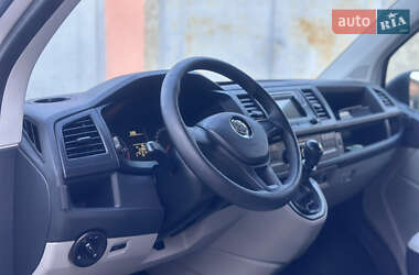 Вантажний фургон Volkswagen Transporter 2017 в 