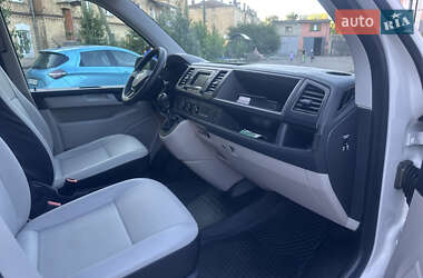 Вантажний фургон Volkswagen Transporter 2017 в 