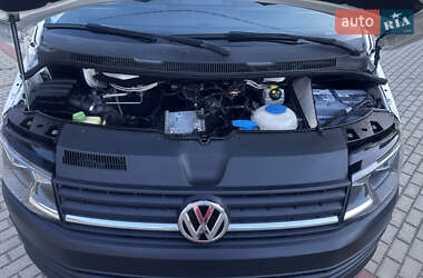 Вантажний фургон Volkswagen Transporter 2017 в 