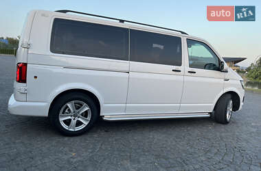 Минивэн Volkswagen Transporter 2016 в 