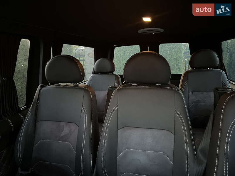 Минивэн Volkswagen Transporter 2016 в Львове